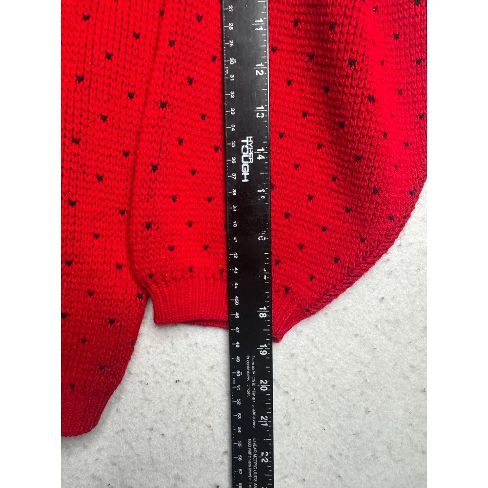 Vintage Classic Essentials Red Black Bow Floral Knit Sweater Made in USA Mens L